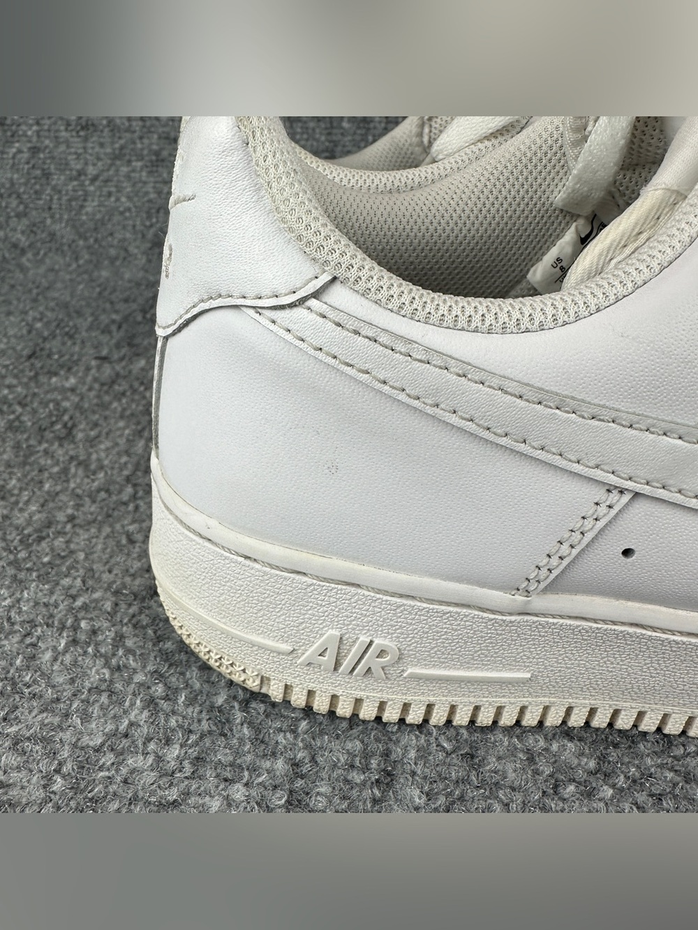 Nike Air Force 1 07 Triple White Women's Size 8 Sneakers Shoes DD8959-100 Low - Picture 3 of 16